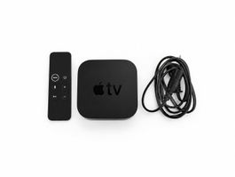Apple TV 4K 32GB + Siri Remote