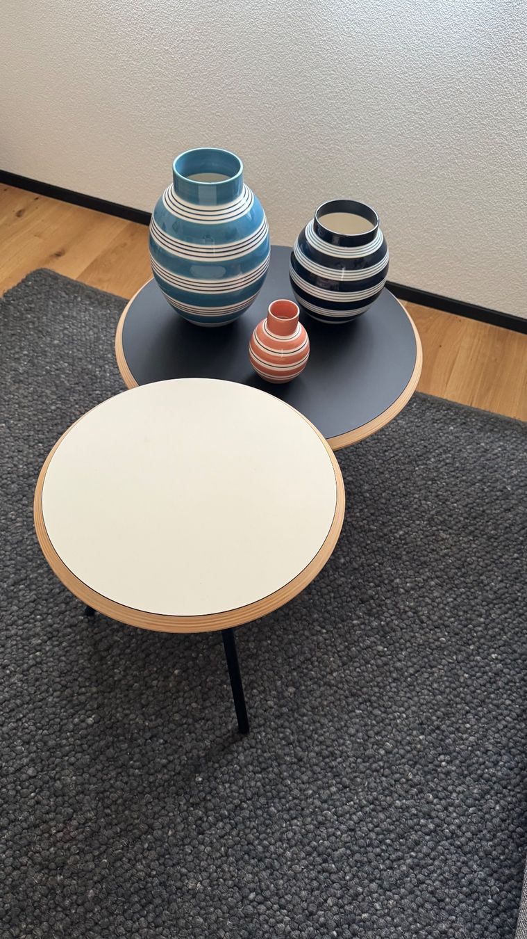 Tische: Woud - Soround Couchtisch Set – Neu (gemäss Beschreibung) aus Lohn-Ammannsegg von nw74
