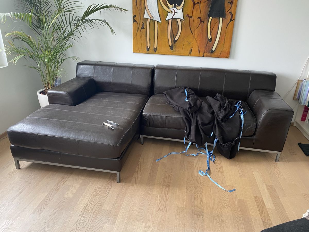 Sofas: Lederecksofa dunkelbraun – D'occasion à Richterswil par LufliDay 4
