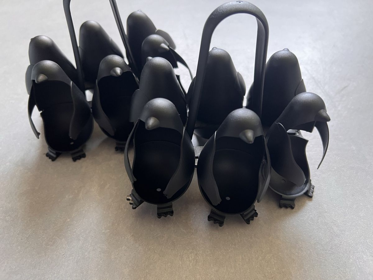 Sonstiges Geschirr: Originelles Eierbecher-Set Pinguin, neuwertig – Neu und originalverpackt aus Uster von SmartSales_zh