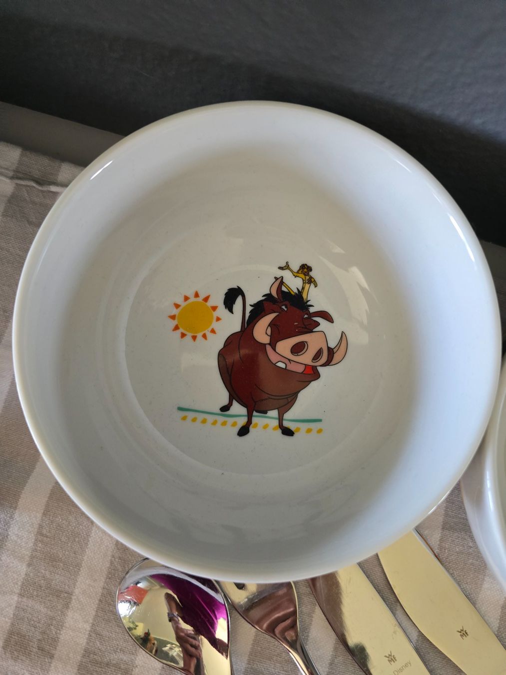 WMF Geschirrsets: 2 Kinder Schale + Besteck"Mickey und Lion King" – Gebraucht aus Unterentfelden von Panda-87 3