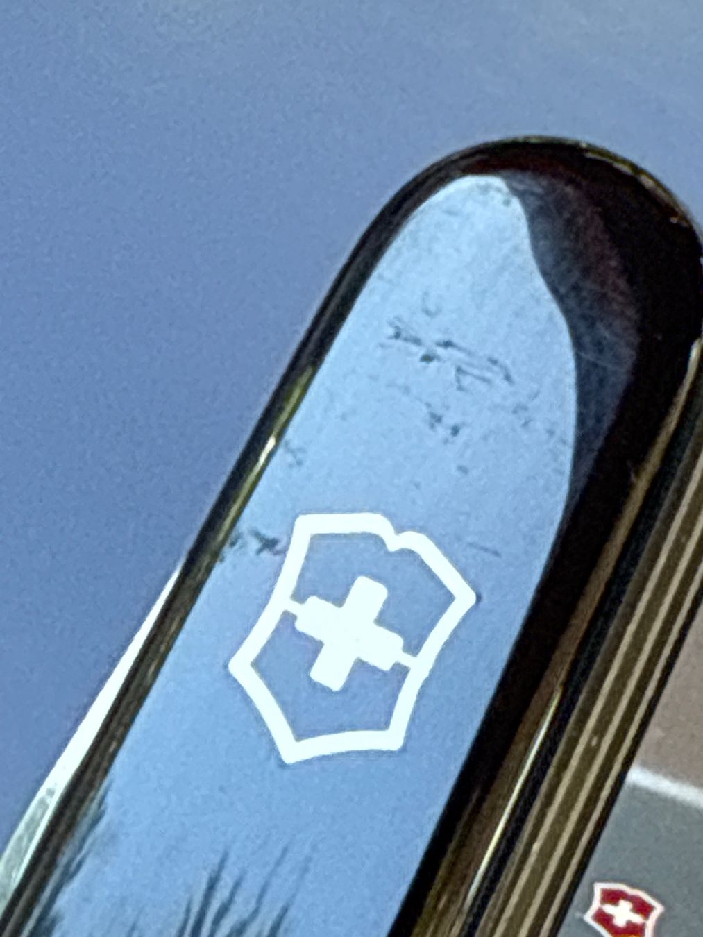 Victorinox Coltelli tascabile: Victorinox Taschenmesser mit Box BVB Sackmesser – Nuovo (secondo la descrizione) da Allschwil venduto da meeresperle 3