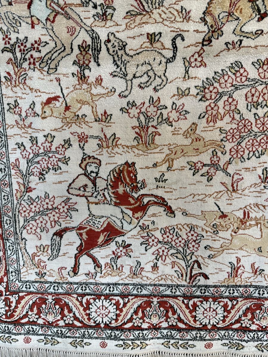 Tappeti: Seide Teppich Wandteppich 94x64.cm – Usato da Büron venduto da Filadefia-888 3