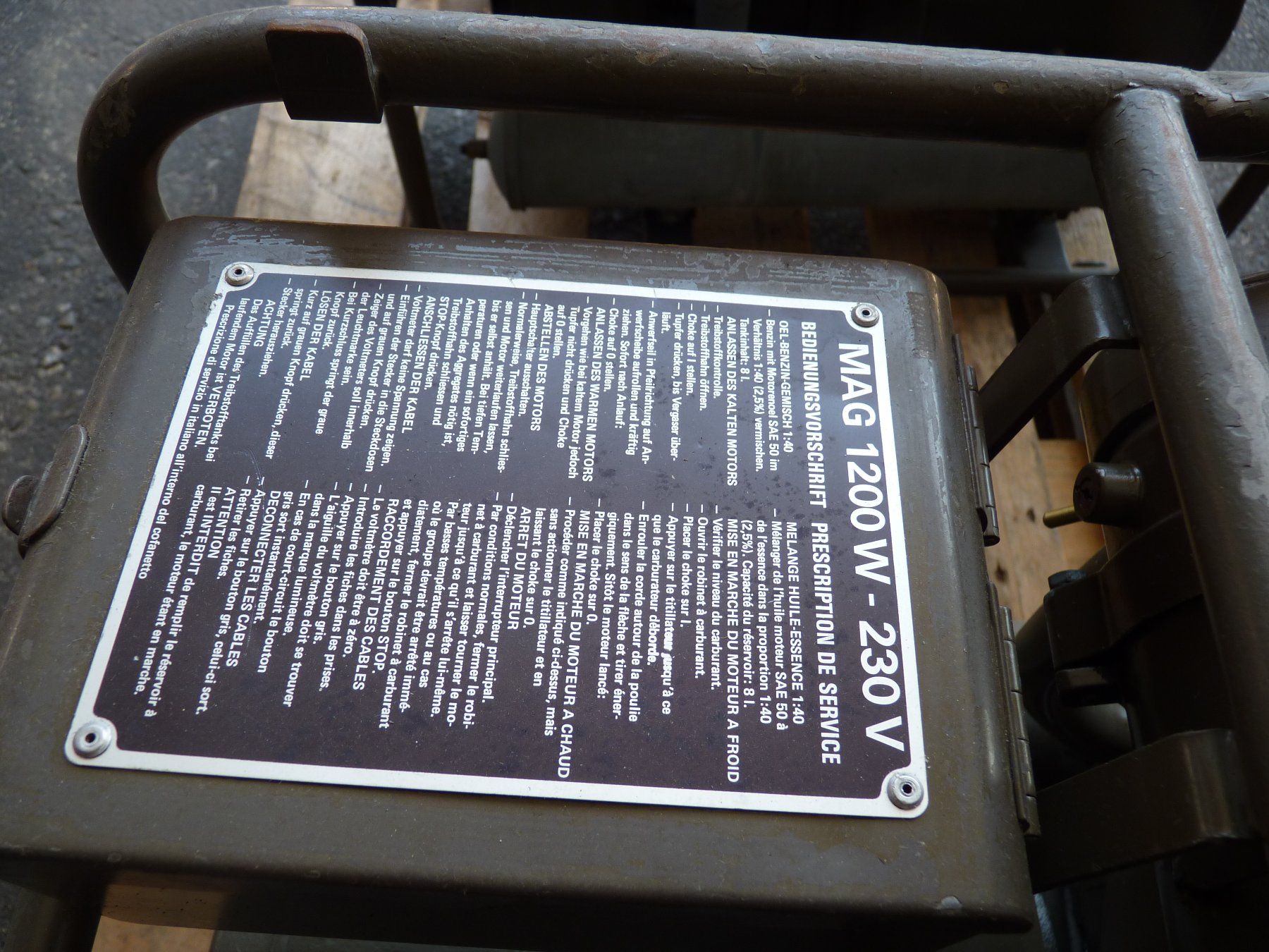 Generatori di corrente: Generator, 1200 Watt, Einphasig, MAG-Benzinmotor – Usato da gettnau venduto da 12joe 4