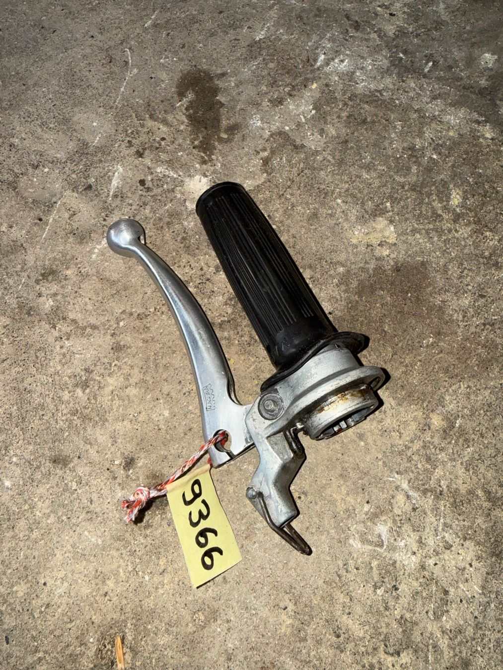 Puch Parti ricambio per ciclomotori: Puch/Sachs Magura Mofa Schaltgriff – Usato da Fahrni b. Thun venduto da berger_tuning34