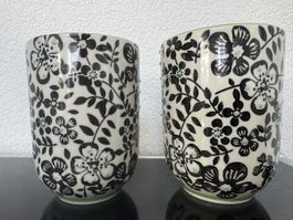 2 Tassen / Becher -  von Interio schwarz-weiss-mint /wie NEU