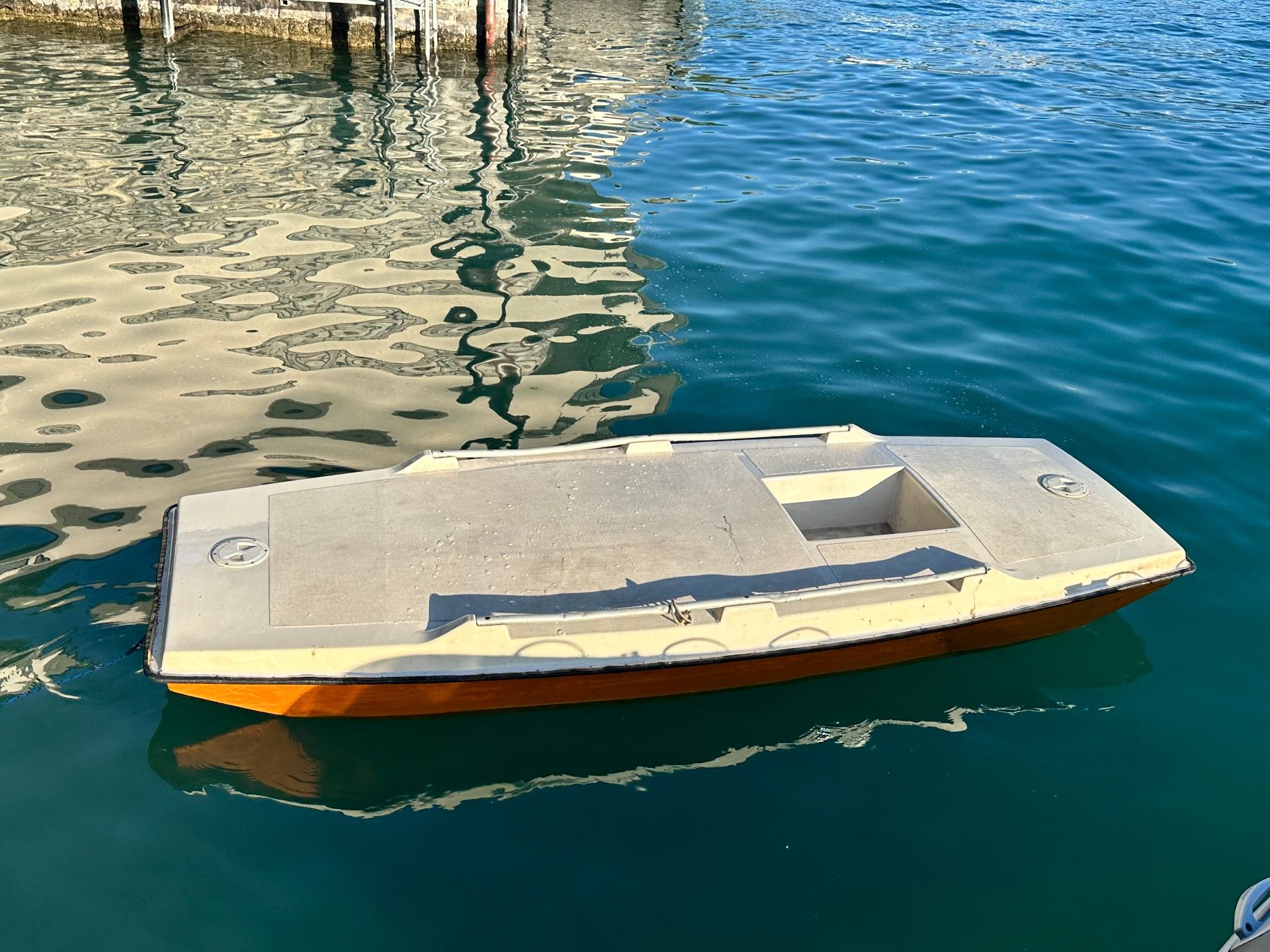 Barche: Klassisches Badeboot/Ruderboot,  weissorange, 3 x 1.15 Meter – Usato da Bern venduto da Popeye1 7