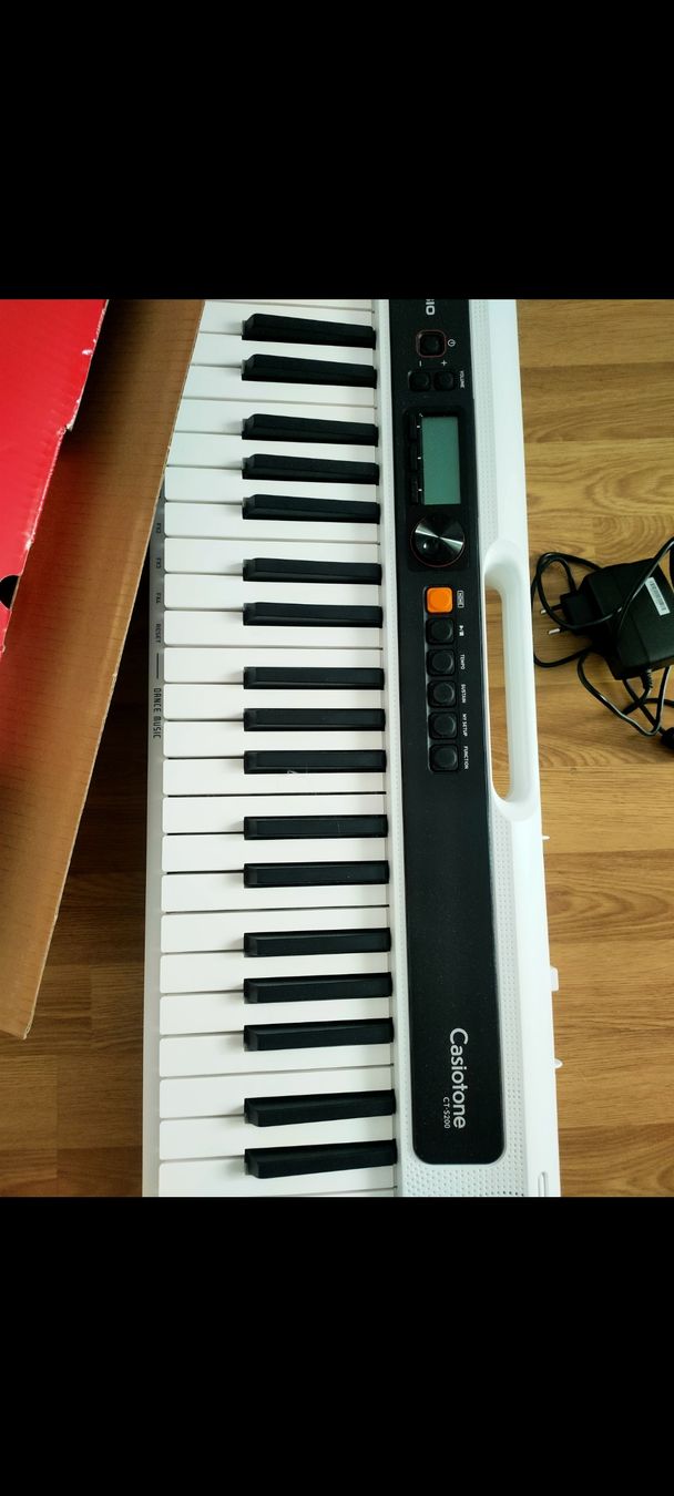 Casio Instruments de musique: Keyboard new – Neuf (Voir description) à Zürich par mar_dl57 1
