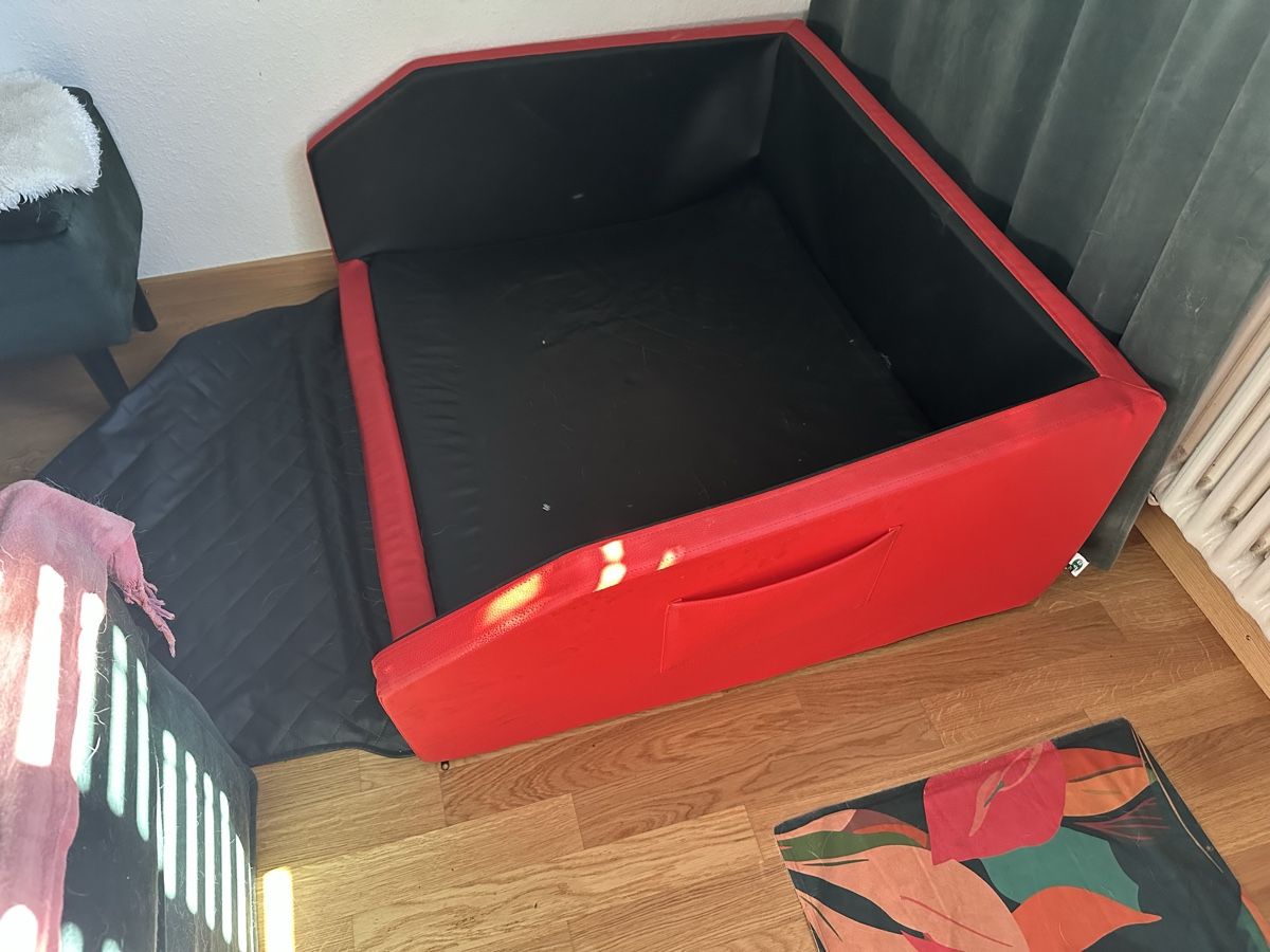 Liege- & Schlafplätze: CopcoPet Reise-Hundebett – Gebraucht aus Luzern von Purple_Rose01 1