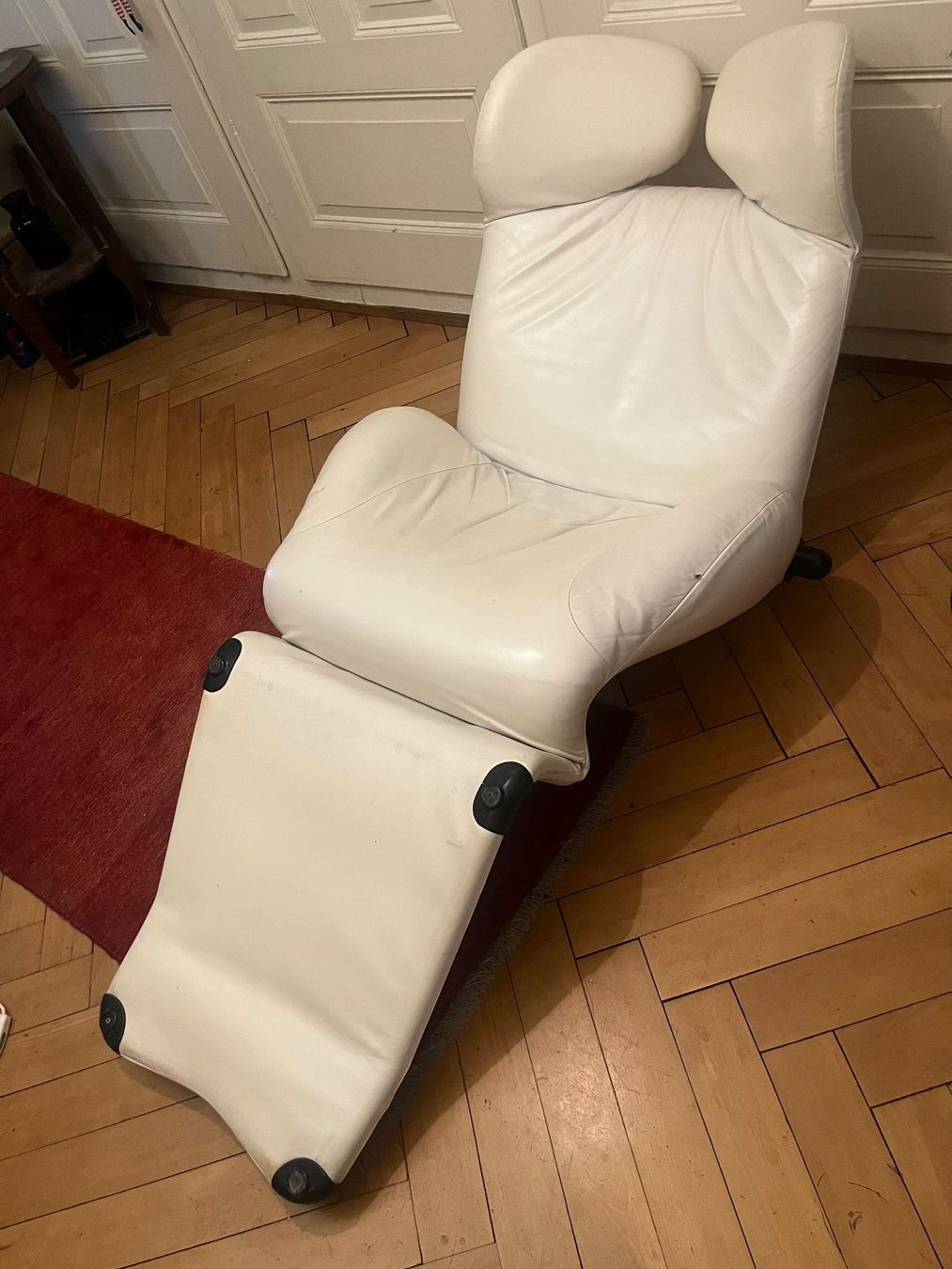 Cassina Poltrone: Wink Leder Relaxsessel von Cassina – Usato da Zürich venduto da Luftibus01 2