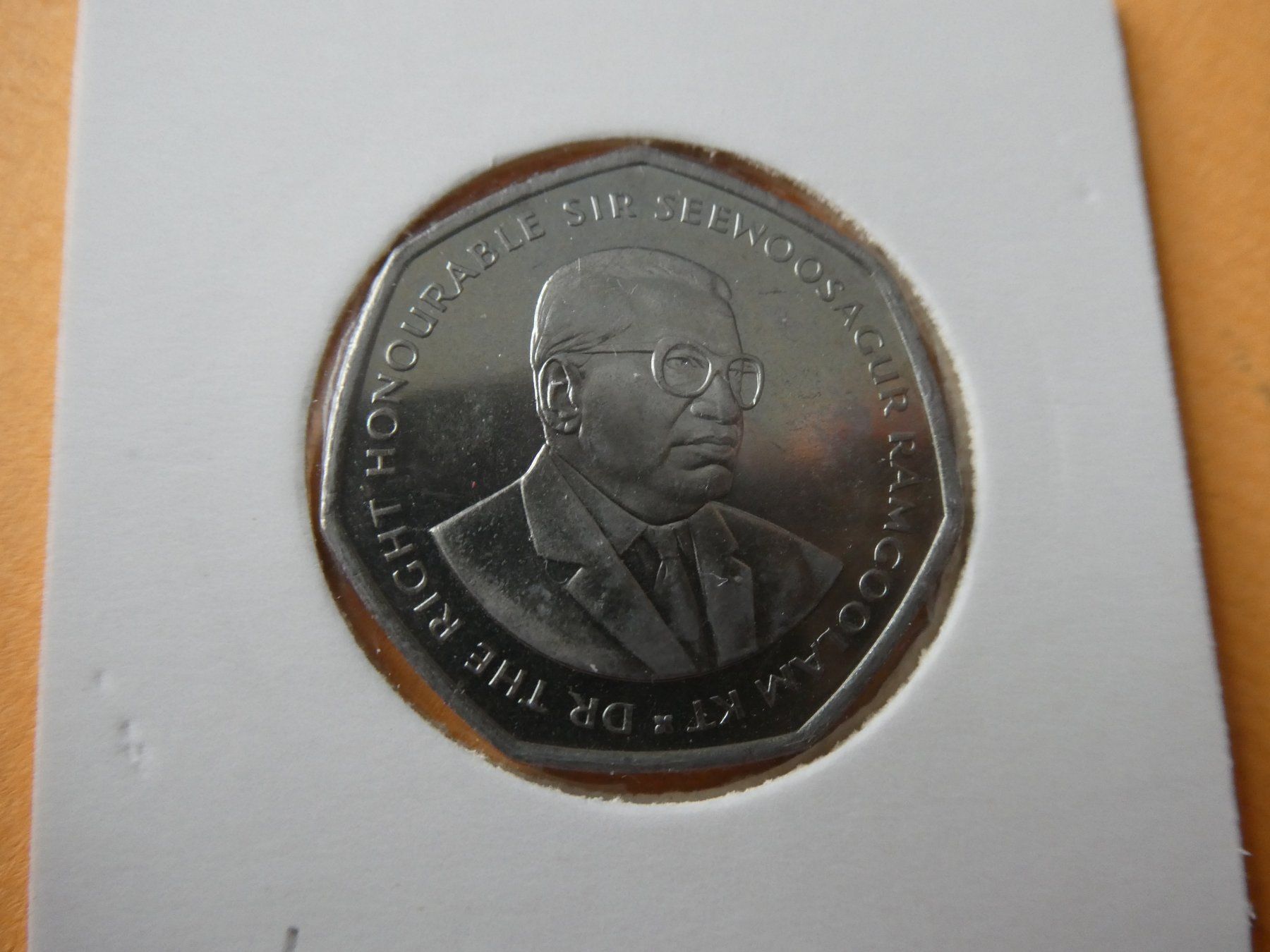 Tutti le monete: Mauritius 1997, 10 Rupees    stgl – Usato da Hinterforst venduto da Rohusri 1