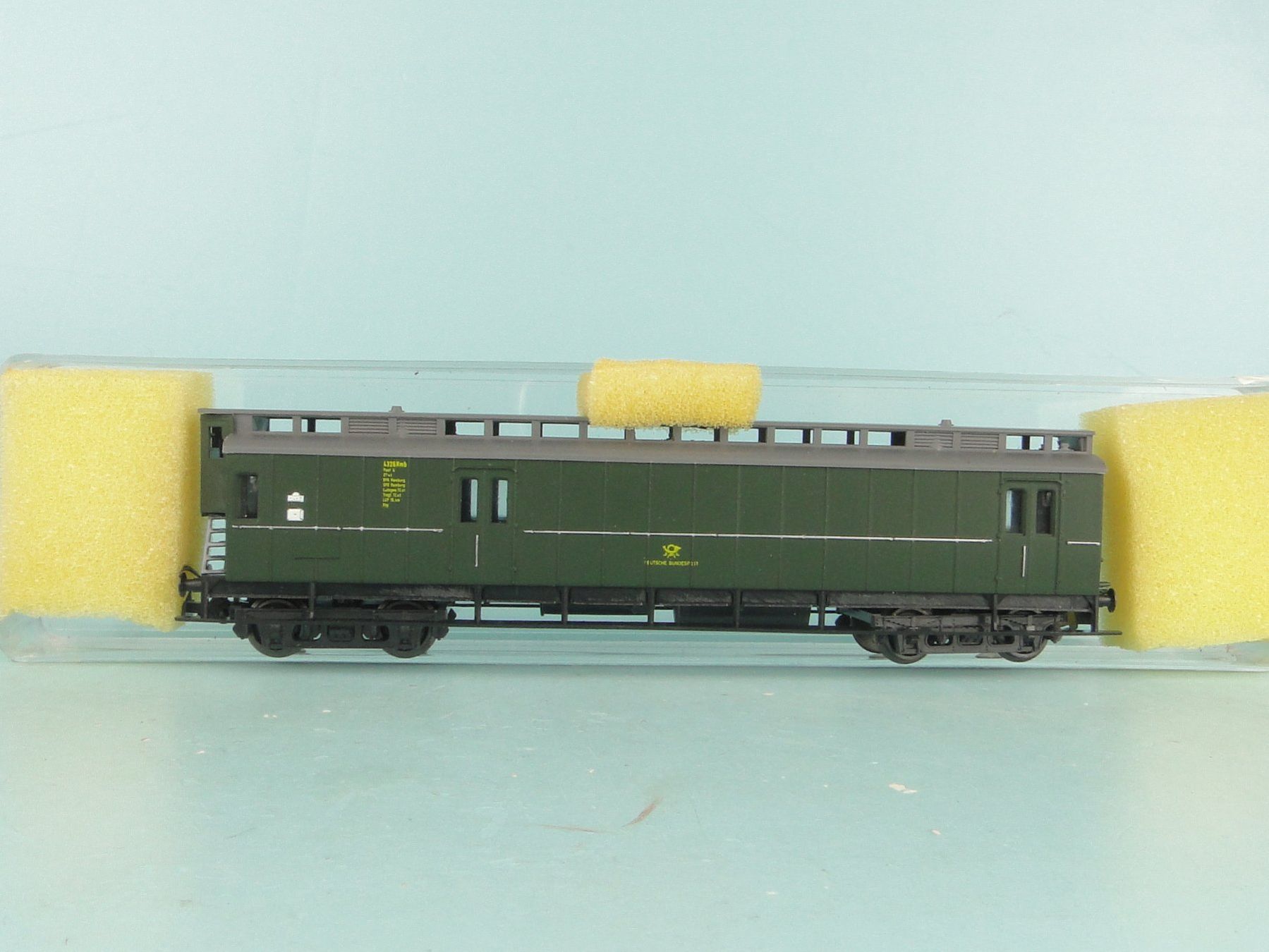 Liliput Modelleisenbahnen: Liliput 291 00 Oldtimer Postgepäckwagen – Gebraucht aus Bülach von cann11 2