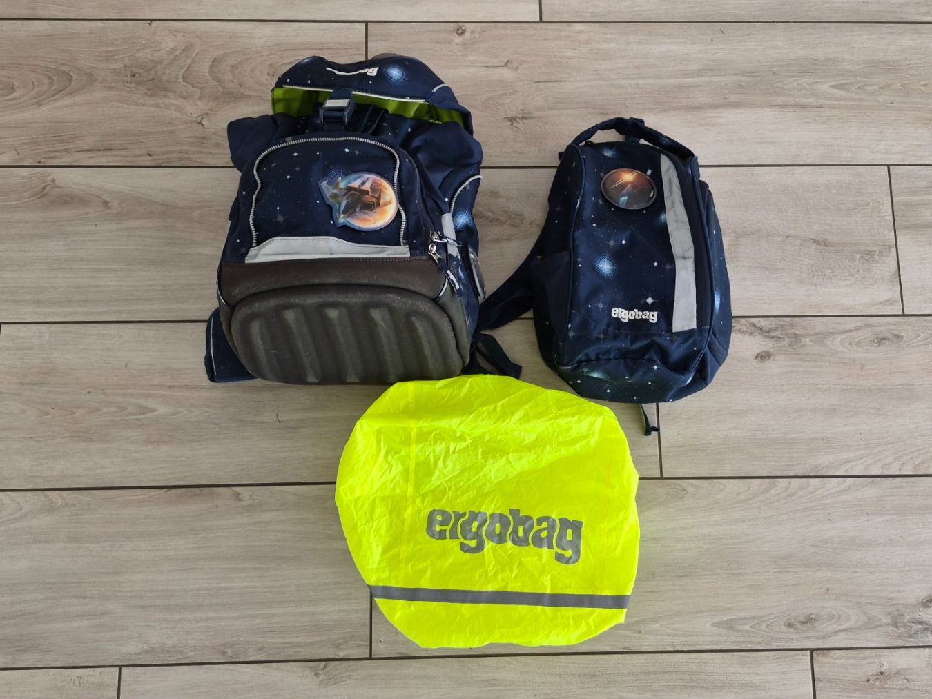 Ergobag Borse & Zaini: Schulrucksack Rucksack Ergobag Maxi KoBärnikus Glow – Usato da Wohlenschwil venduto da Buly59 1
