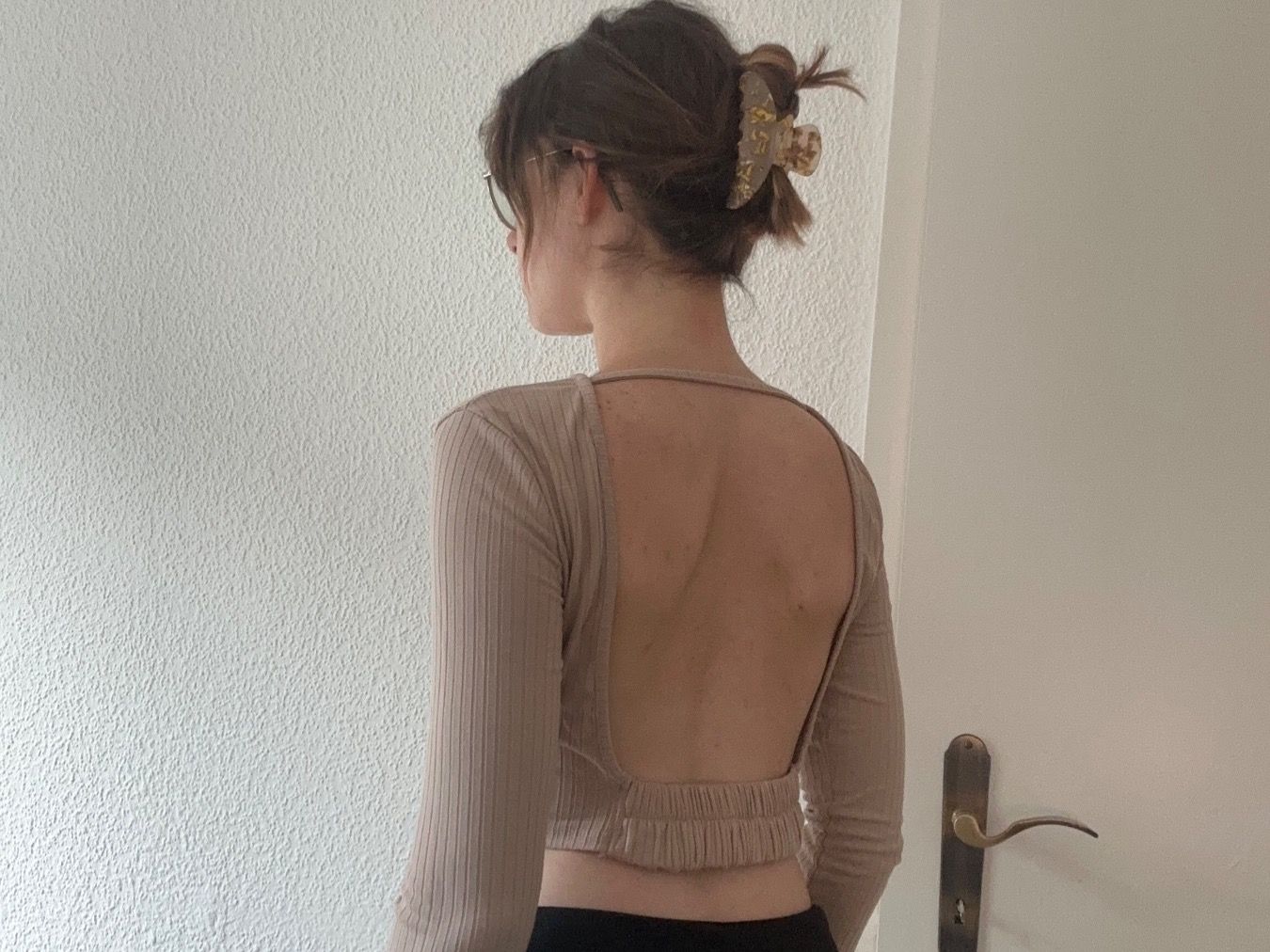 Na-kd Top: Rückenfreies Top NA-KD – Usato da Zürich venduto da liz_22fd