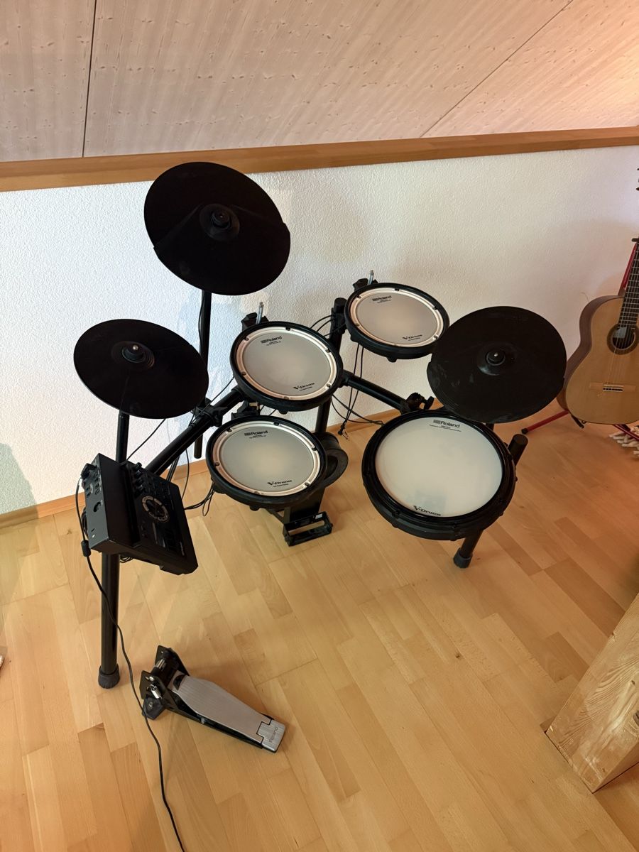 Roland Musikinstrumente: Roland V-Drums E-Drum Set TD-17 gebraucht – Gebraucht aus Moosseedorf von DominikMika 8