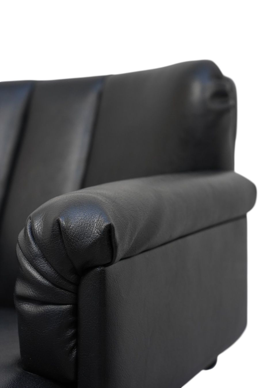 Eichenberger Poltrone: Fauteuil en cuir de Hans Eichenberger – Usato da Bulle venduto da ABELiAM 5