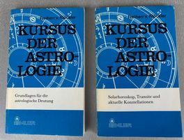 2 Stück Astrologie‑Bücher – Kursus der Astrologie