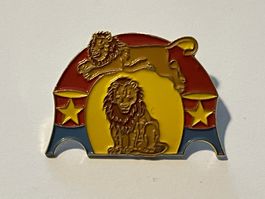 1 Pin Zirkus Löwen