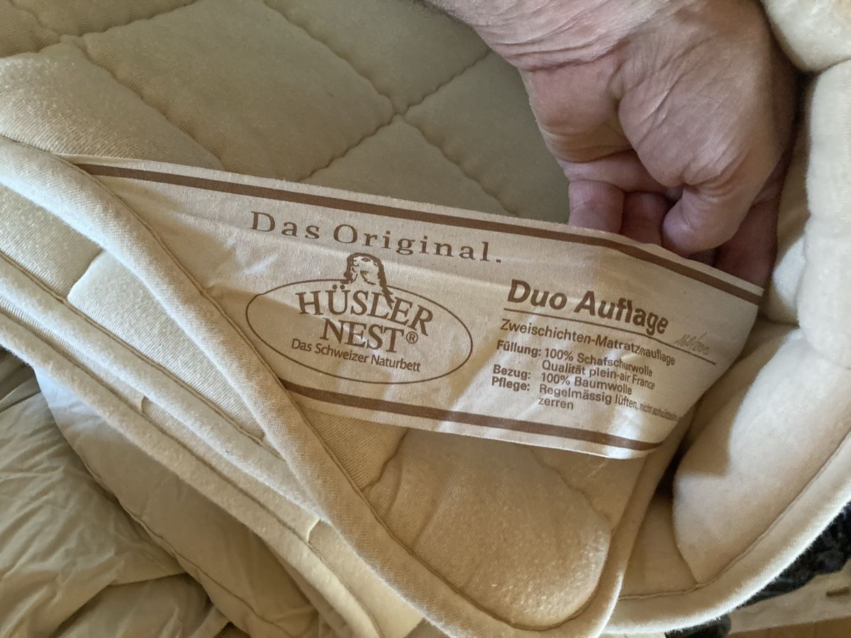 Materassi: Hüsler-Nest Matratzenauflage – Usato da Kilchberg ZH venduto da etienne64