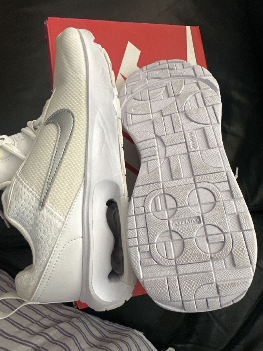Chaussures femmes: Nike air max intel lite grosse 38 – Neuf avec emballage d'origine à Niederglatt ZH par Laurita1972 2