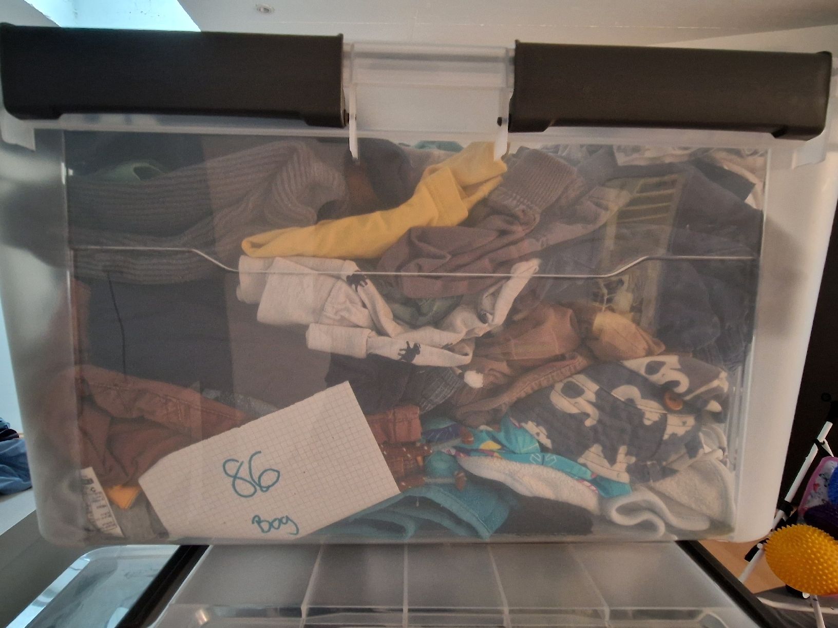 Kleiderpakete & -sets: Kleiderpaket 86 Junge – Gebraucht aus Hinwil von SanKon 1