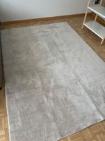 Beiger Kurzfloor-Teppich 160x230cm