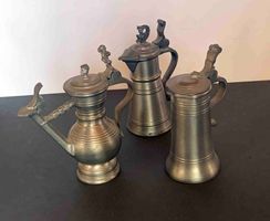 3 kleine Zinnkannen mit Deckel Set