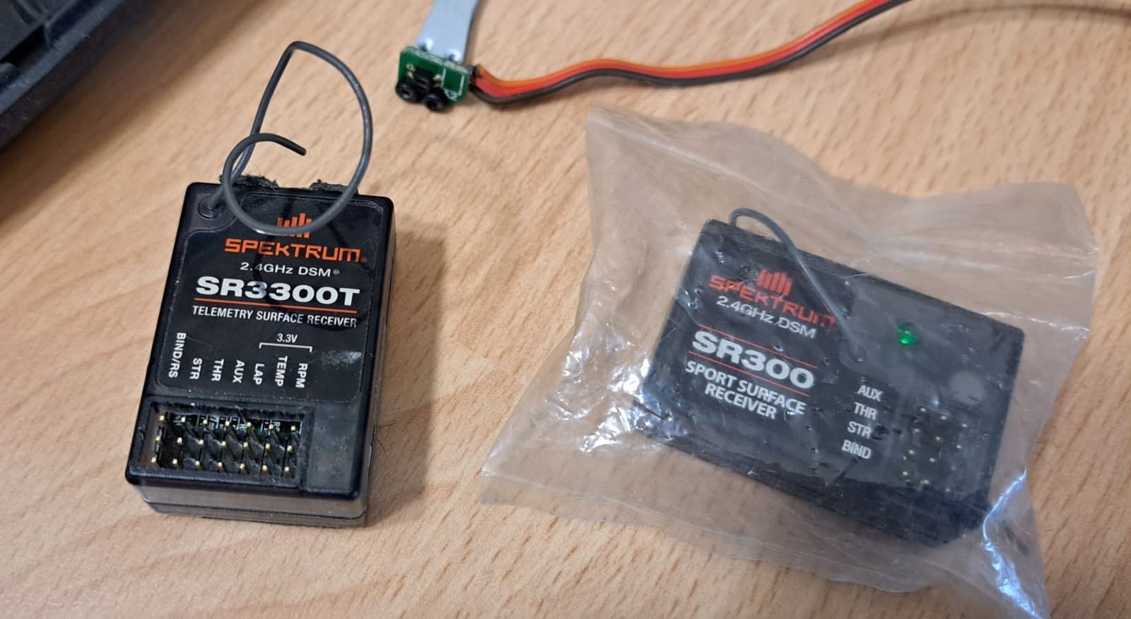 Spektrum Fernsteuerungen: Spektrum DX3S + Empfänger – Gebraucht aus Aeschi SO von MockinBird 4