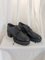 BALLIN stringate nere tacco largo plateau donna
