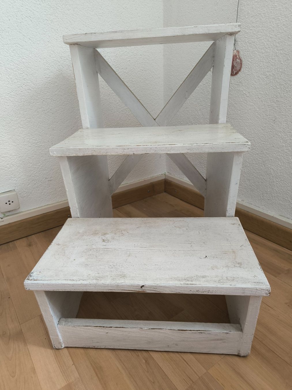 Scale: Kleine Treppe shabby chic style – Usato da Ehrendingen venduto da alijoy