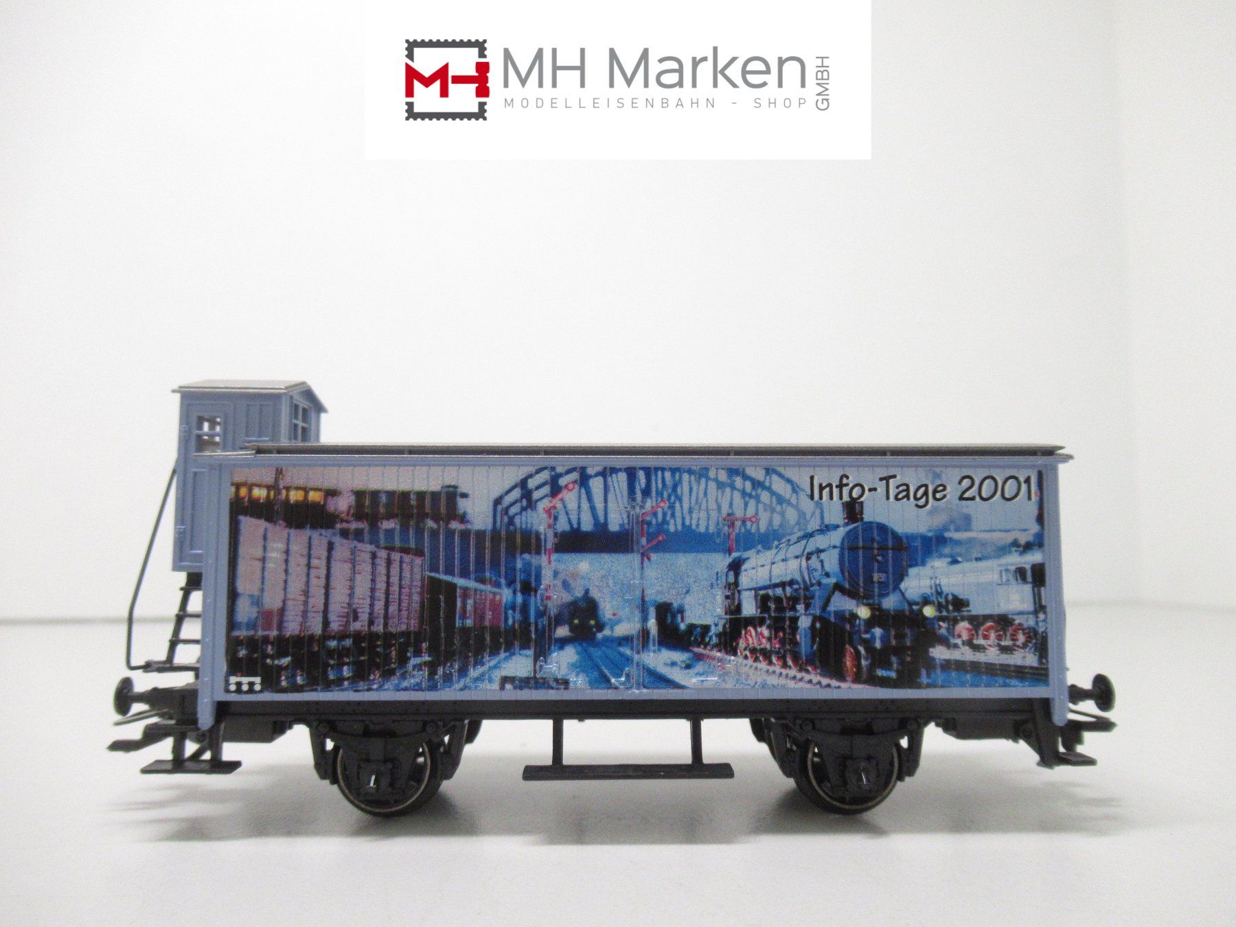 Märklin Modellini di ferrovie: Märklin ged. Güterwagen "Info-Tage 2001" Wechselstrom H0 – Usato da Basel venduto da mhmarken