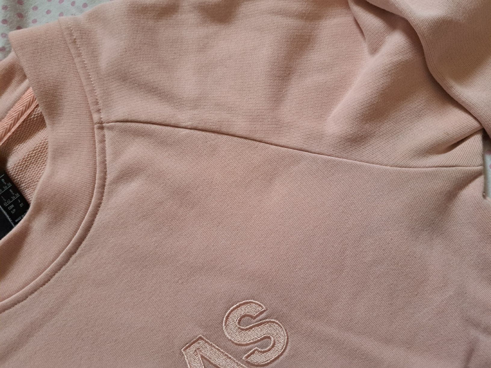 Adidas Pullover & Sweatshirts: ADIDAS Pullover Grösse S pfirsichfarben – Gebraucht aus Zürich von dph_r9t2 4