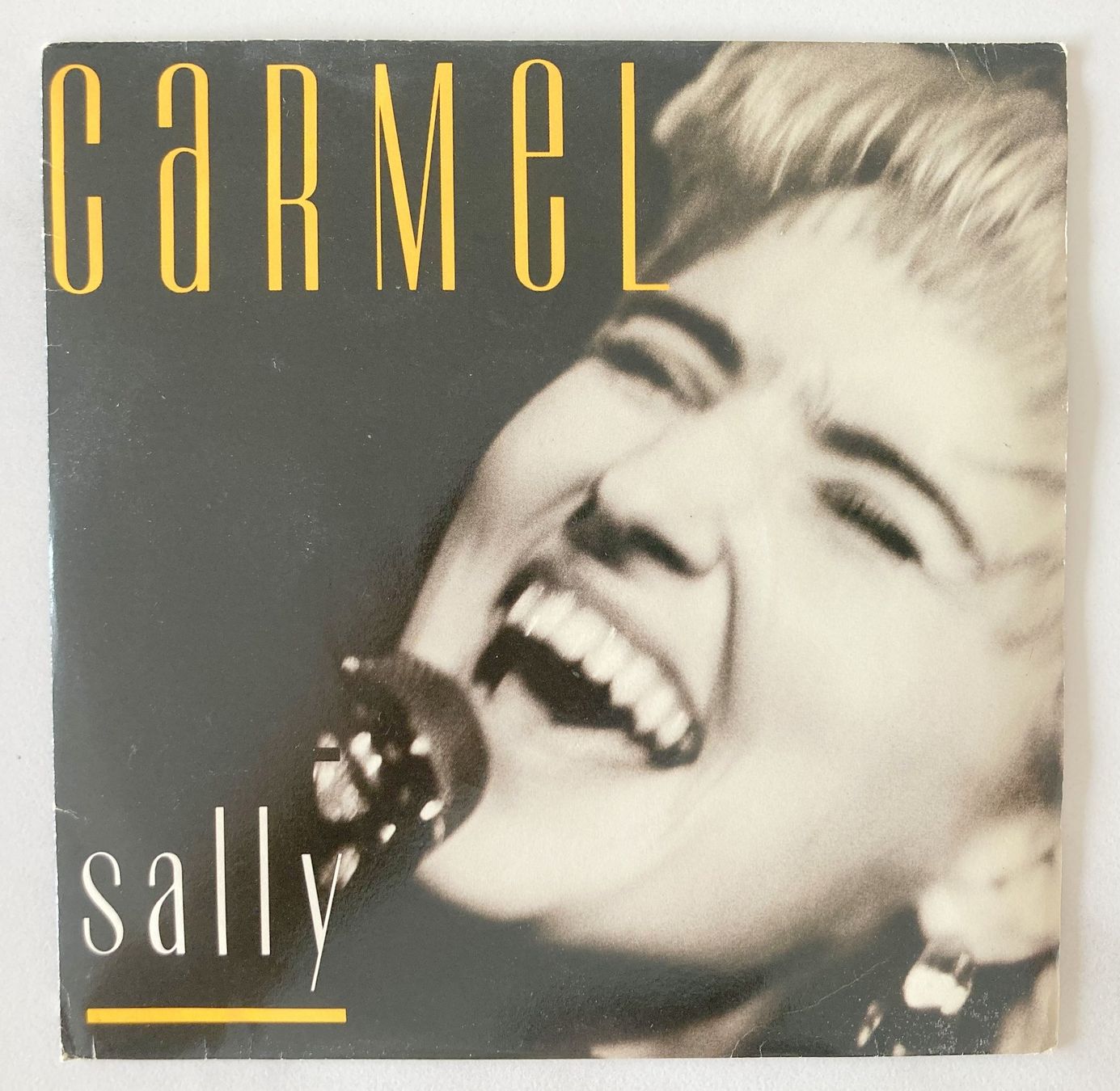 Vinyles: CARMEL - SALLY – D'occasion à Bottens par hotter-than-hell