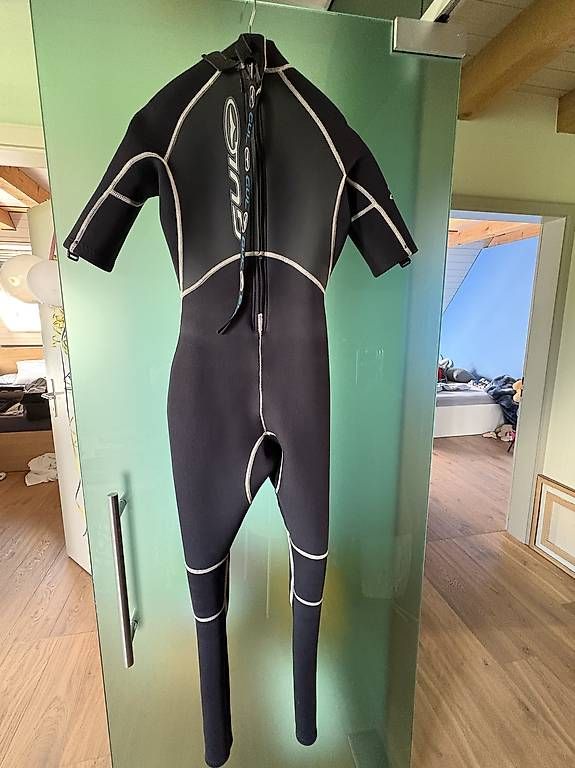 Completi: GUL Free-Flex Neoprenanzug – Usato da Kräiligen venduto da val_8t5h 1