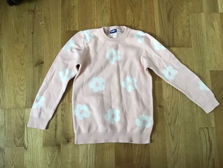 Süsser Mädchen Pullover, Gr. 122/128, Top Zustand!