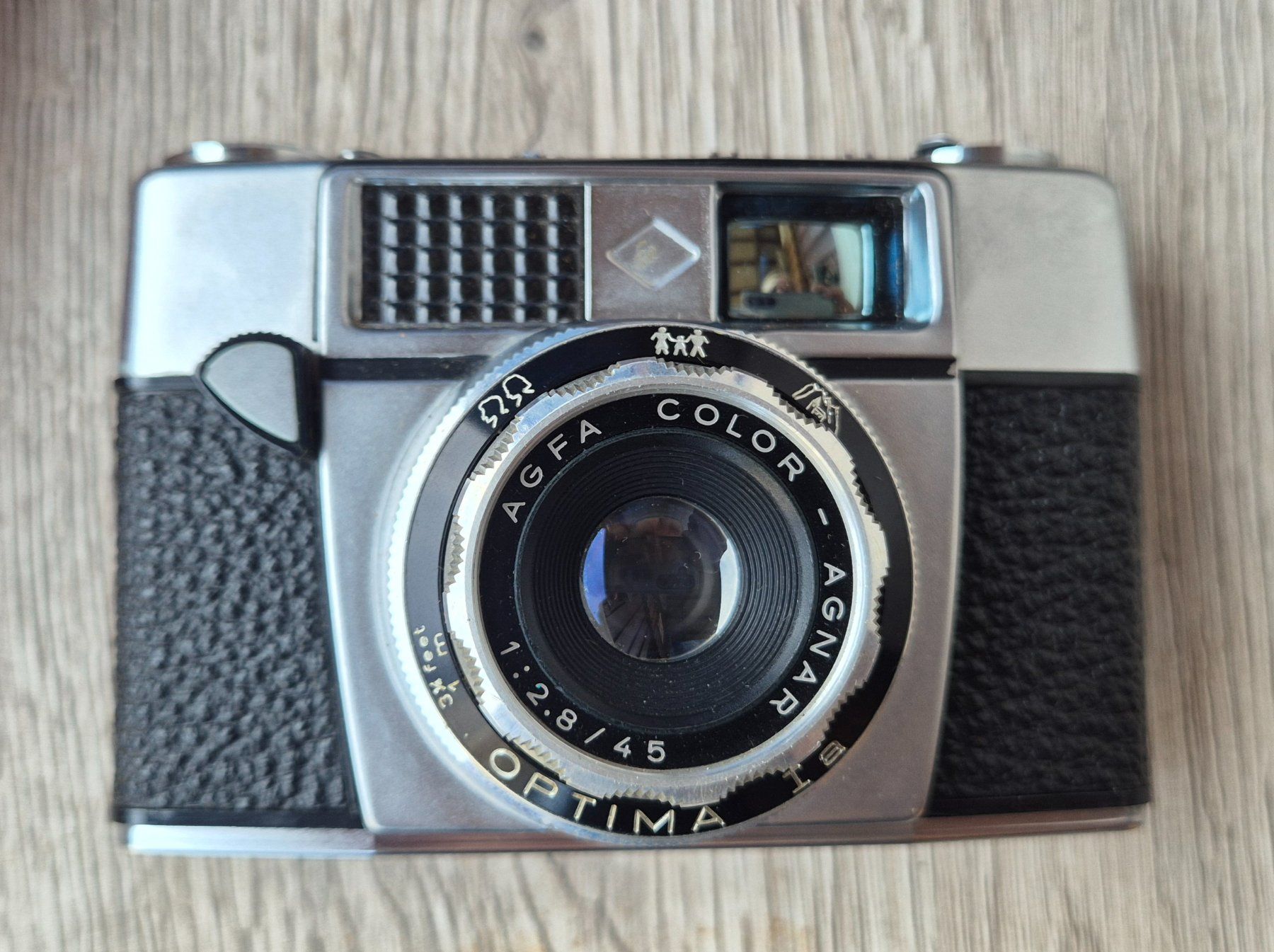Agfa Fotocamera: Agfa Optima 1a Kamera mit Blitzaufsatz + 3 Filmen – Usato da Neerach venduto da SilliS 3