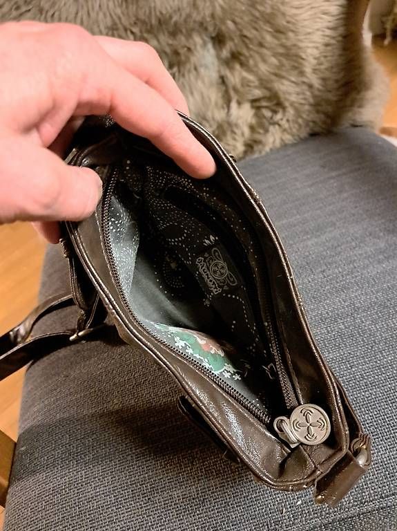 Dakine Borse da donna: Dakine kleine Tasche – Usato da Romanshorn venduto da Harpo9 1
