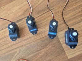 2 Servos EMax + 2 Servos EFLR S60 + 4 Servos WK-7.6-3