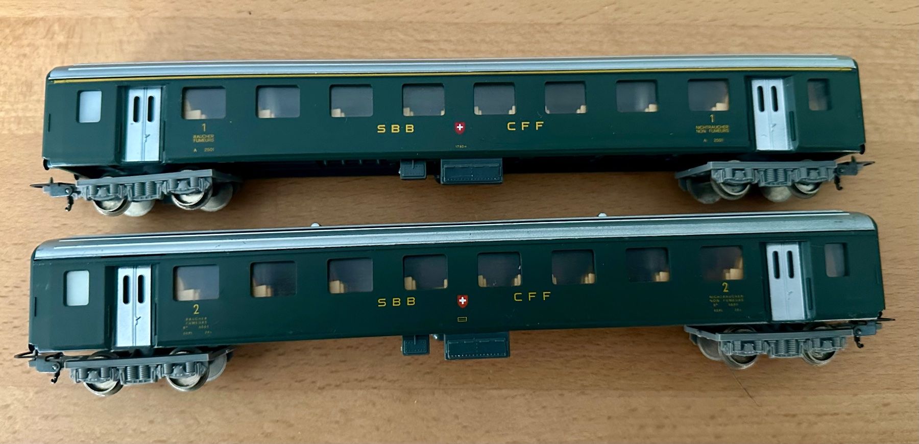 Lima Modellini di ferrovie: SBB Personenwagen von Lima – Usato da Oftringen venduto da ib.85