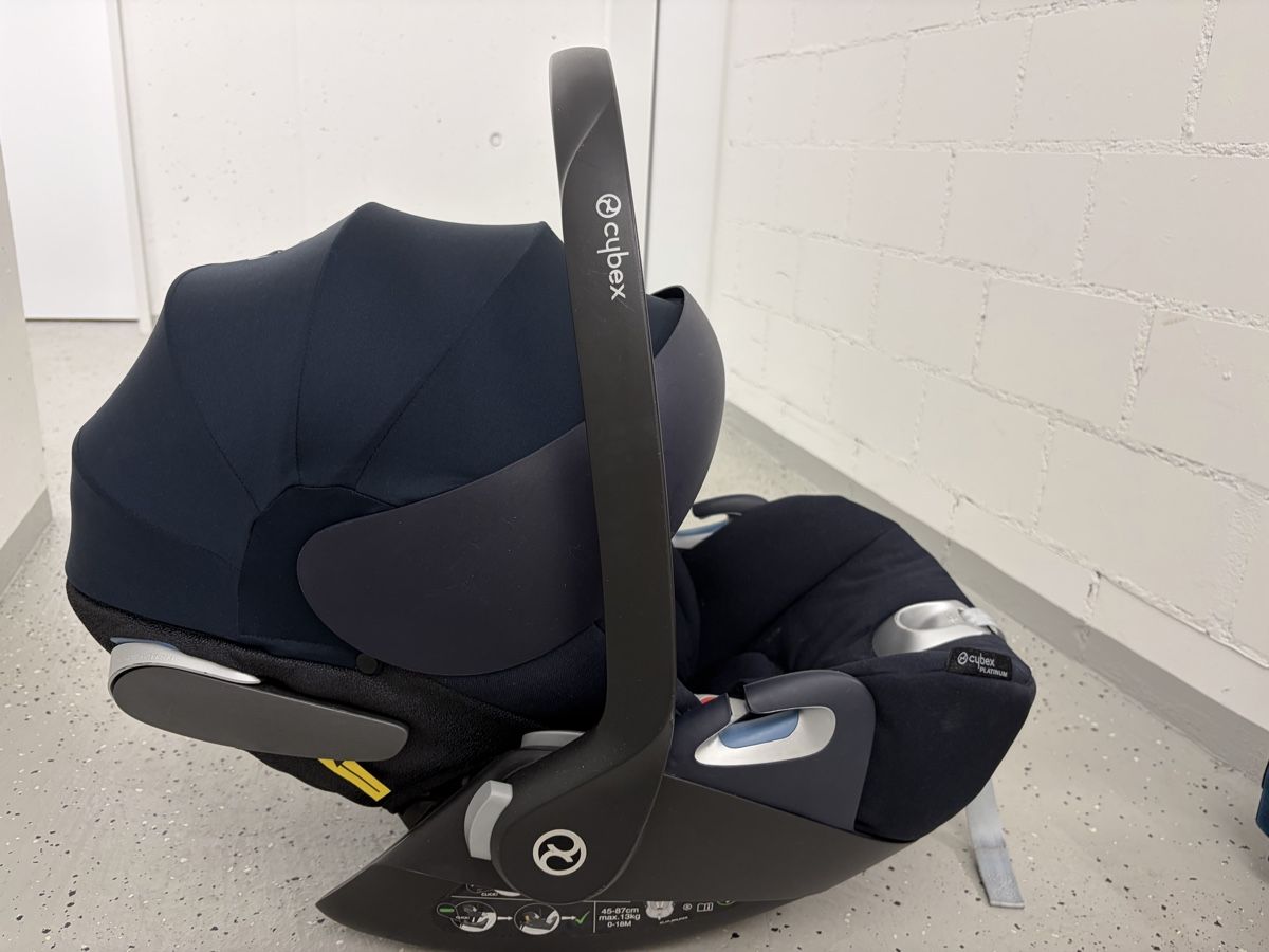 Cybex Seggiolini per auto: Cybex Cloud Z i-Size Babyschale – Usato da Meggen venduto da Manoles 3