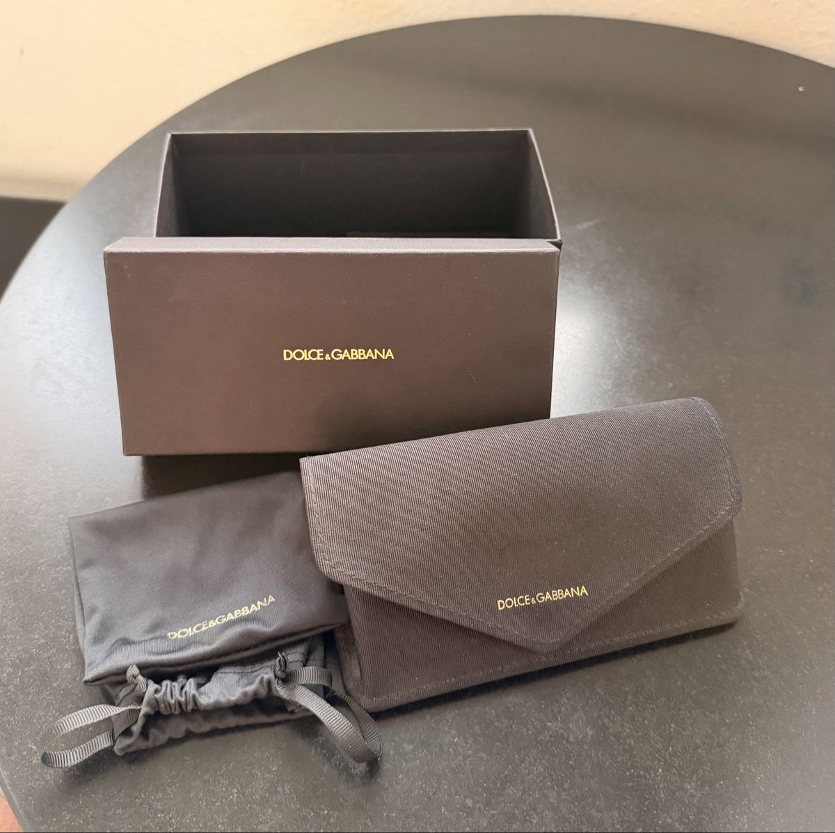 Dolce & Gabbana Brillen & Gläser: Dolce & Gabbana Sunglasses – Neu (gemäss Beschreibung) aus Nyon von mig_8x9t 2