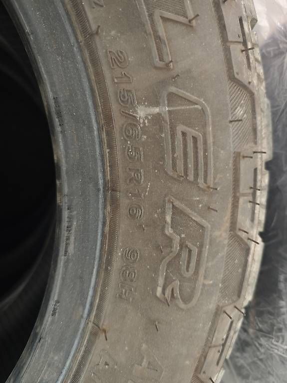 Altro in Scrittura & Disegno: Pneus Bridgestone Dueler All Terrain – Usato da Saxon venduto da Bastien.vial 2