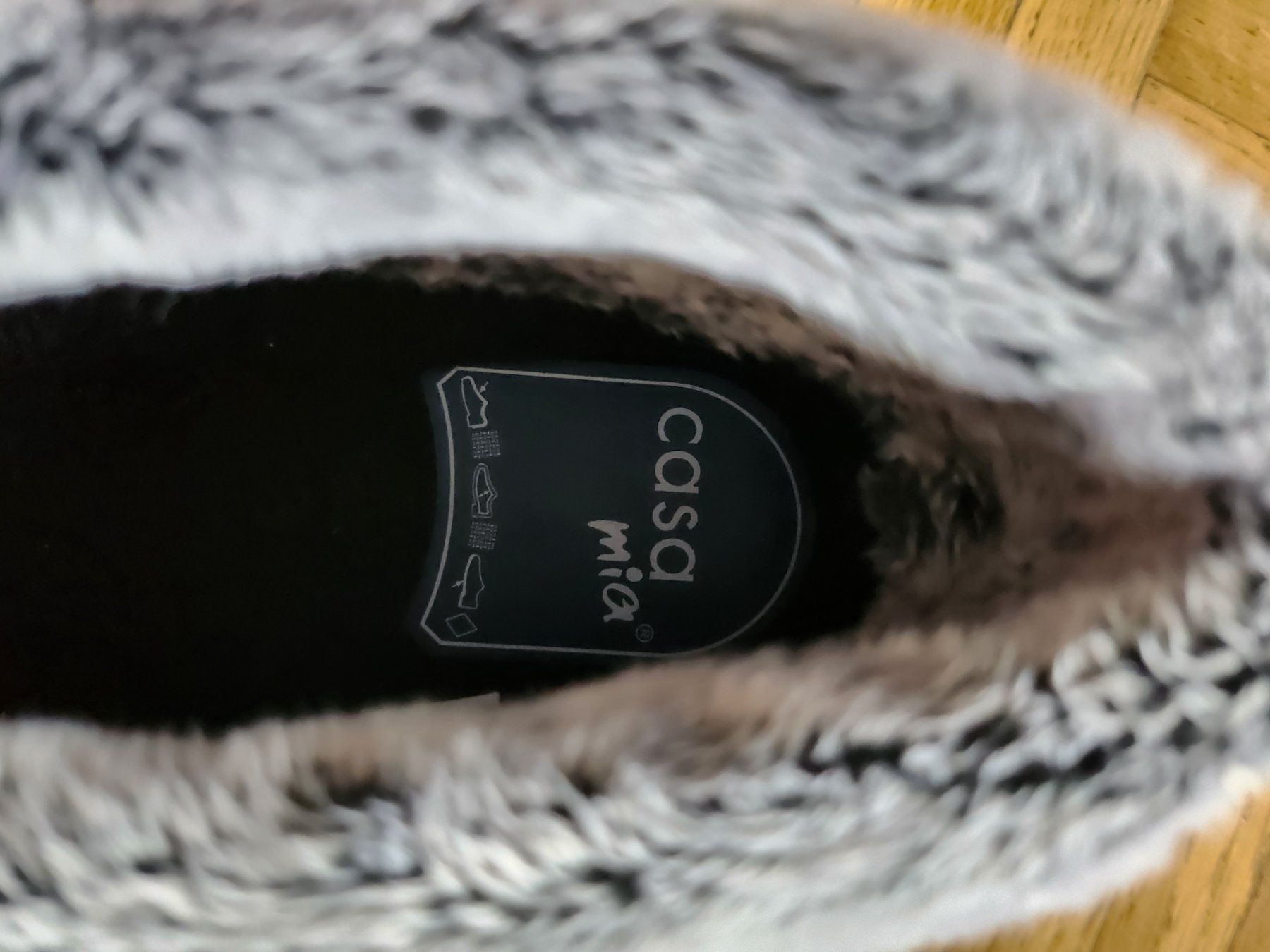 Scarpe da donna: Hausschuh schwarz Casa mia 38 – Nuovo (secondo la descrizione) da Zürich venduto da gon_69cf 3