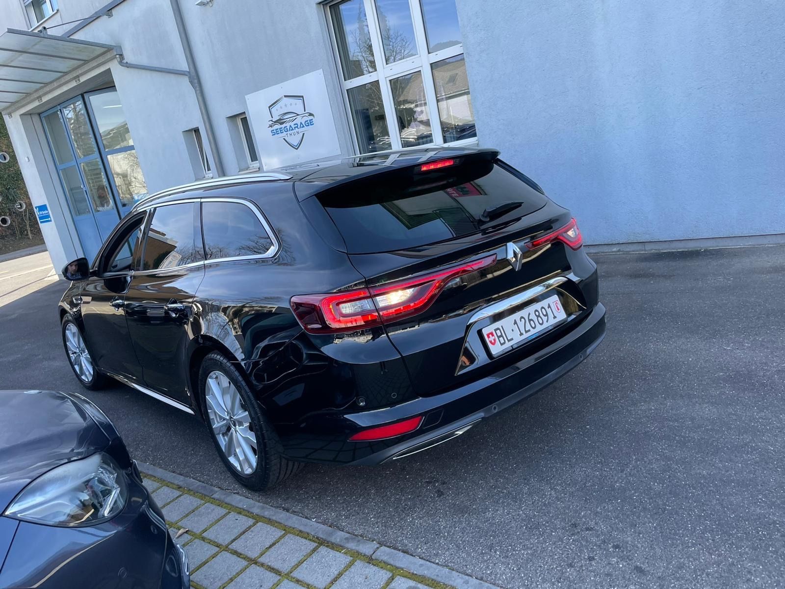 Renault Automobili: RENAULT Talisman Grandtour 1.6 dCi Initiale EDC – Usato da Zwingen venduto da leu_b6jz 9