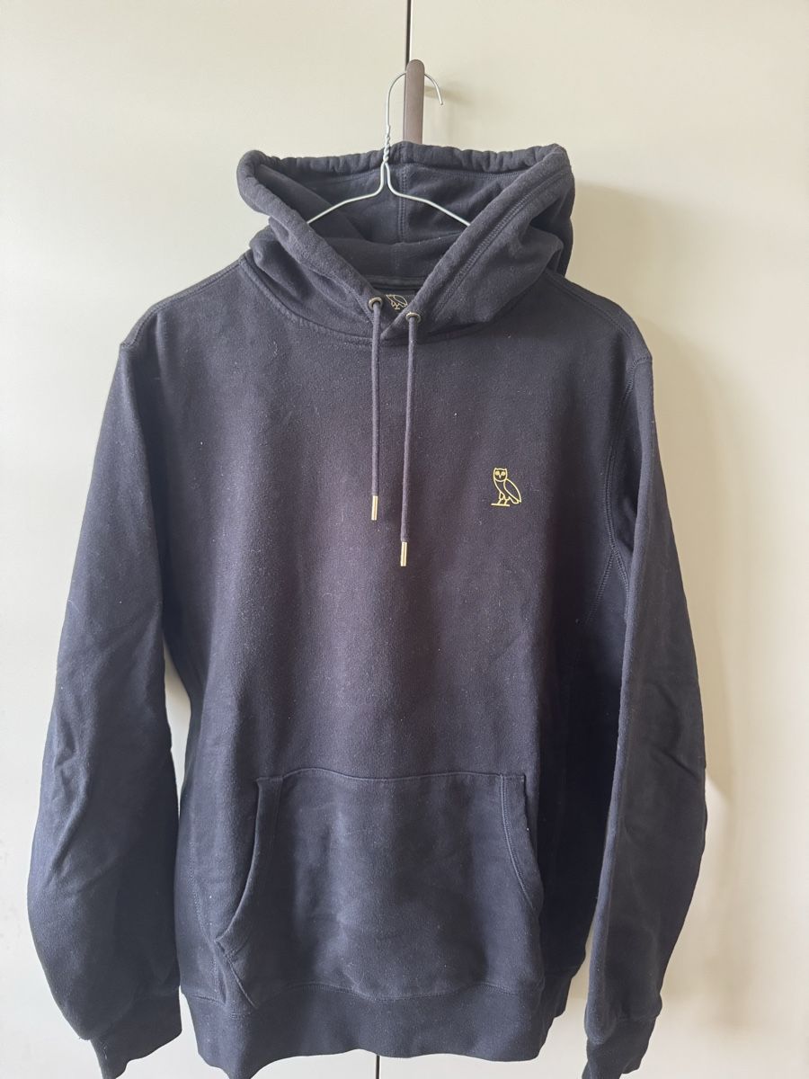 October's Very Own Pullover & Sweatshirts: Sweat OVO – Gebraucht aus Châtel-St-Denis von Lou_Hock