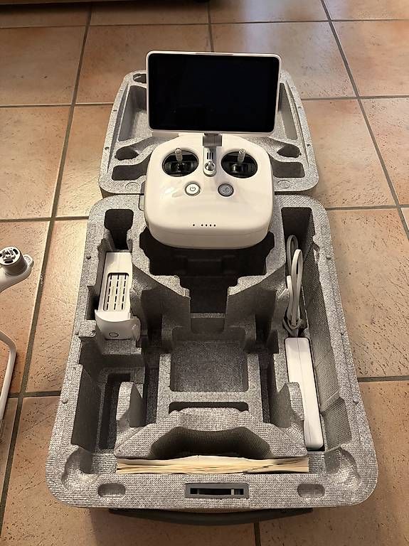 Modellismo RC: DJI Phantom 4 Pro+ – Usato da Arbon venduto da raf_7t9h 3