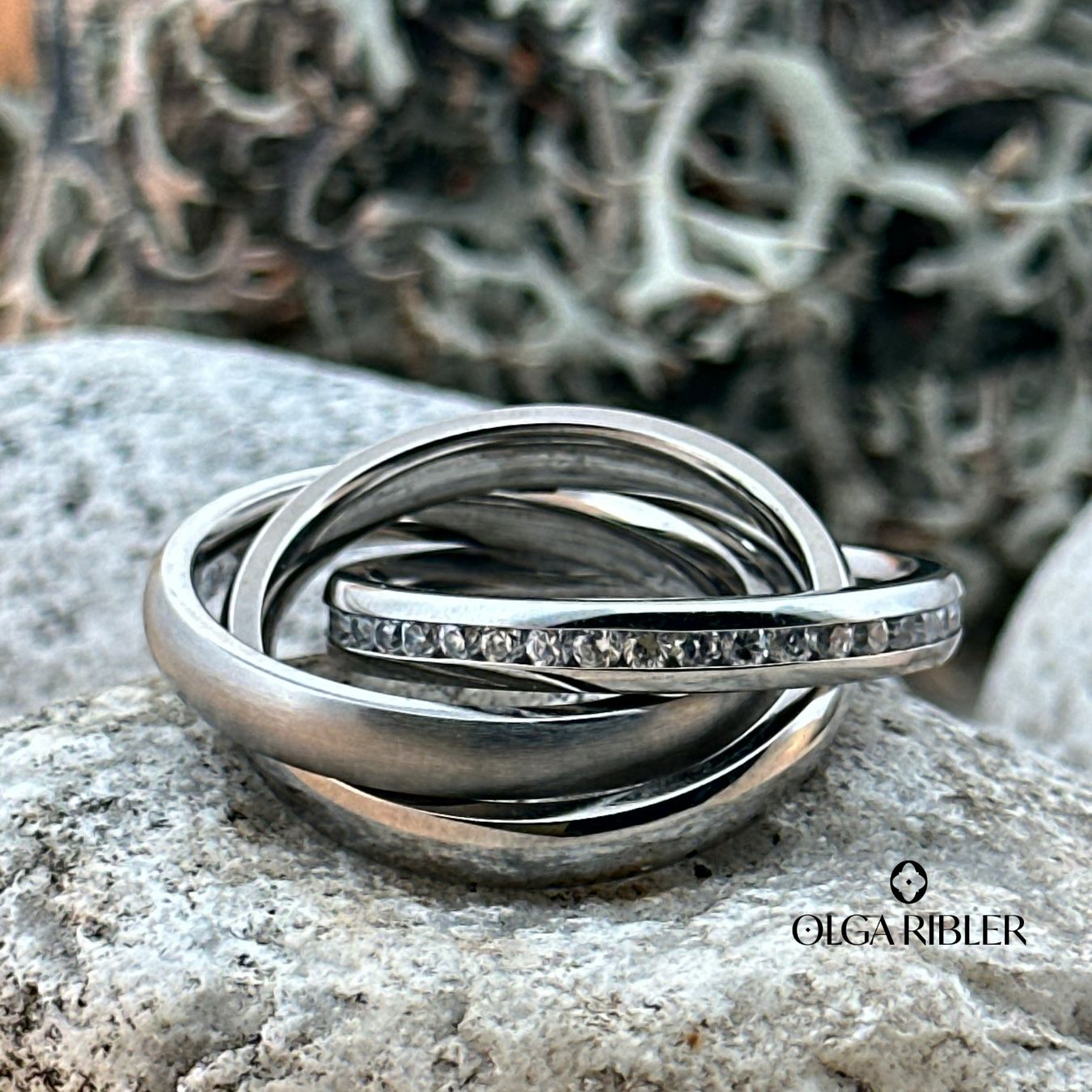 Olga Ribler Ringe: Edelstahl 3fach mit Zirkonia,  Ringgrösse 58 – Neu (gemäss Beschreibung) aus Luzern von Schmuckoutlet 1
