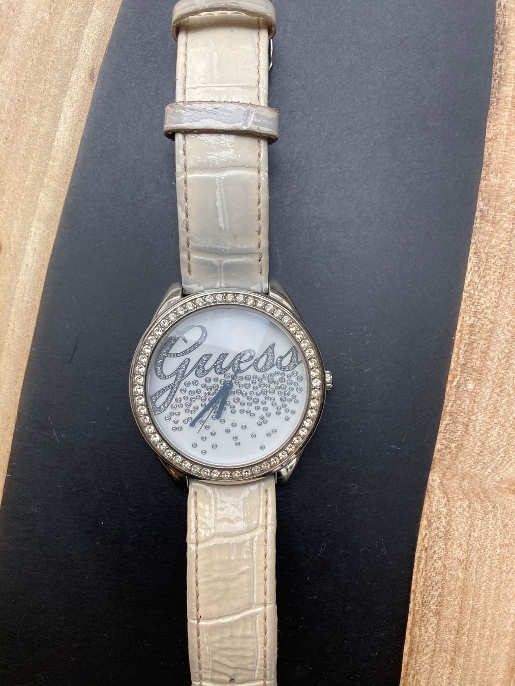 Guess Orologi: Guess Damenuhr – Usato da Grellingen venduto da fablo_design 1