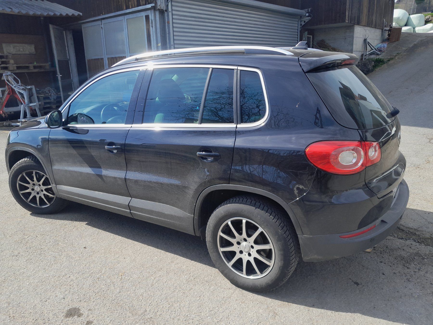 VW Automobili: VW Tiguan TSI 2.0 benzin – Usato da Sattel venduto da luawiba 2