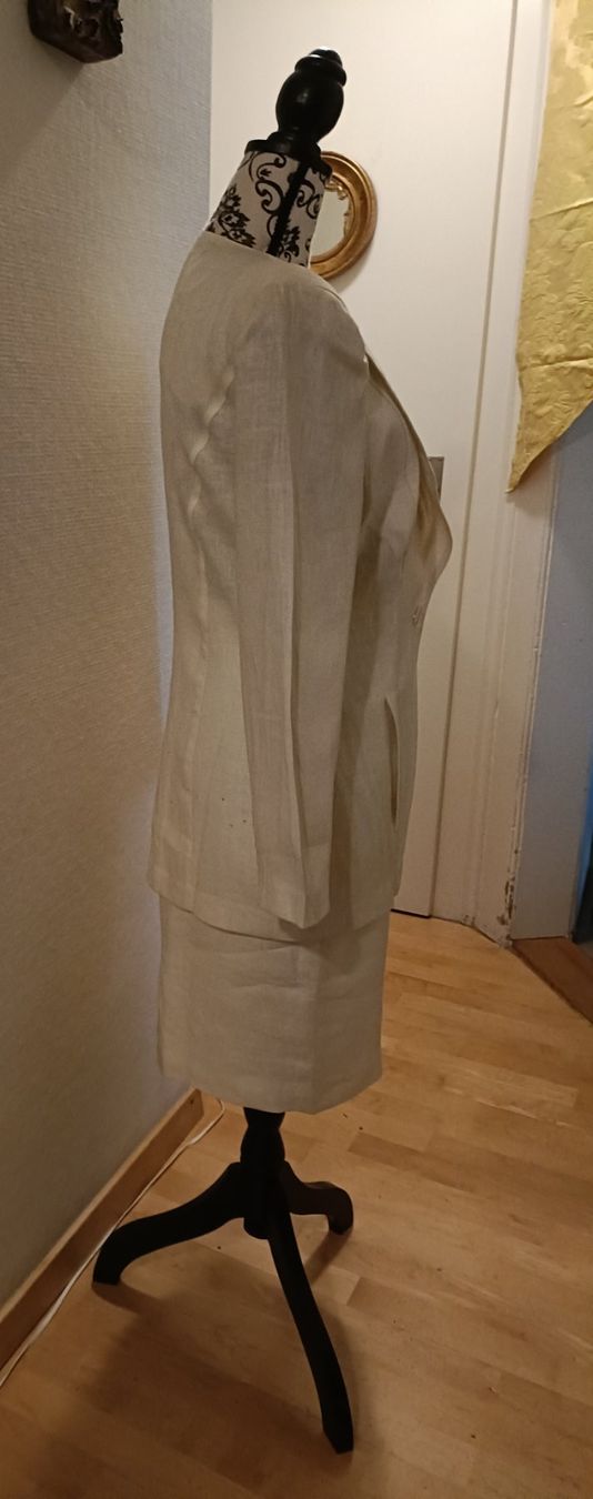 Completi & Tailleur: Vintage " Lily Chao " Zweiteiler – Usato da Schaffhausen venduto da sim_j822 1